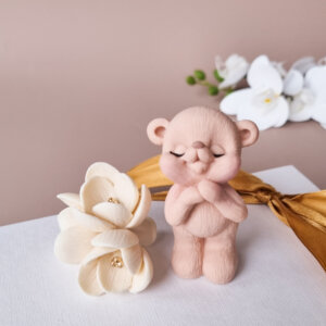 Edible Mini Teddy Bear with flowers Topper 083