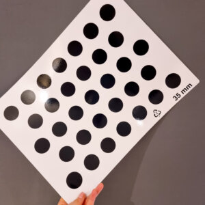 Pipping Stencil for Macarons Disks