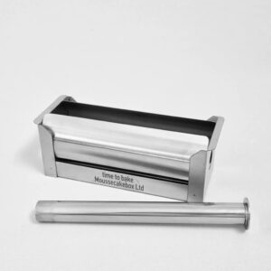 Round Classic Travel Cake Mould